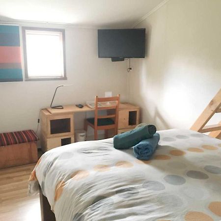 Airesbuenos Hostel Y Permacultura Valdivia Esterno foto